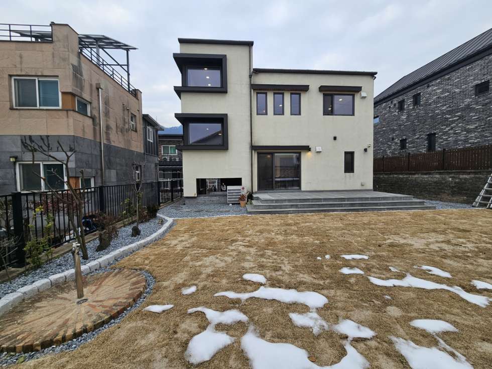 경기 이천시 신둔면 지석리 목조전문시공사에서 패시브주택급으로 지은 고급전원주택매매 매매 매물번호 19754 사진 1