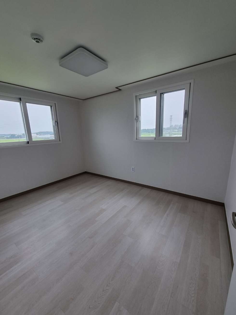 경기 이천시 갈산동 이천시 갈산동 큰산아파트 인근 주인세대 보증보험 가능한 전세 전세 매물번호 20469 사진 2