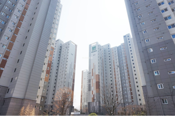 경기 이천시 증포동 이천 학군좋은 센트럴푸르지오 30평 매매 매매 매물번호 20285 사진 1