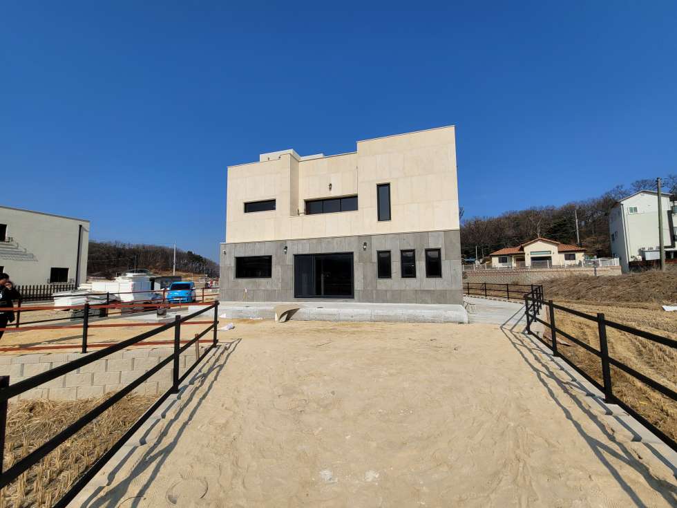 경기 이천시 고담동 -이천전원주택분양- 중정을 품은 재미있는 구조를 지닌 이천전원주택단지 분양 매물번호 16401 사진 5