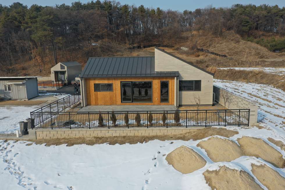 경기 여주시 오금동 5800만원 할인! 주말세컨하우스로 추천! 여주 단층 전원주택 분양 3억 3000만 분양 매물번호 17816 사진 1
